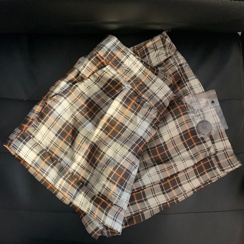 Plaid Short Shorts